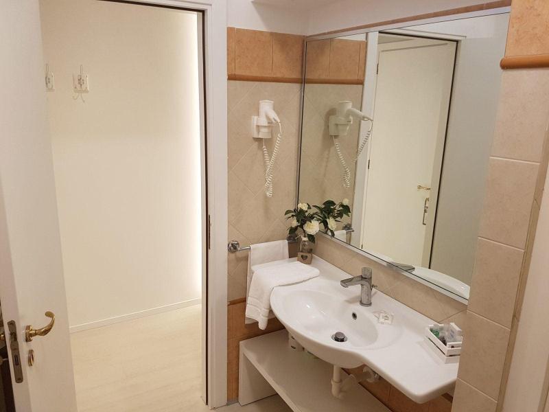 Hotel Gabbiano Beach Vieste Kültér fotó