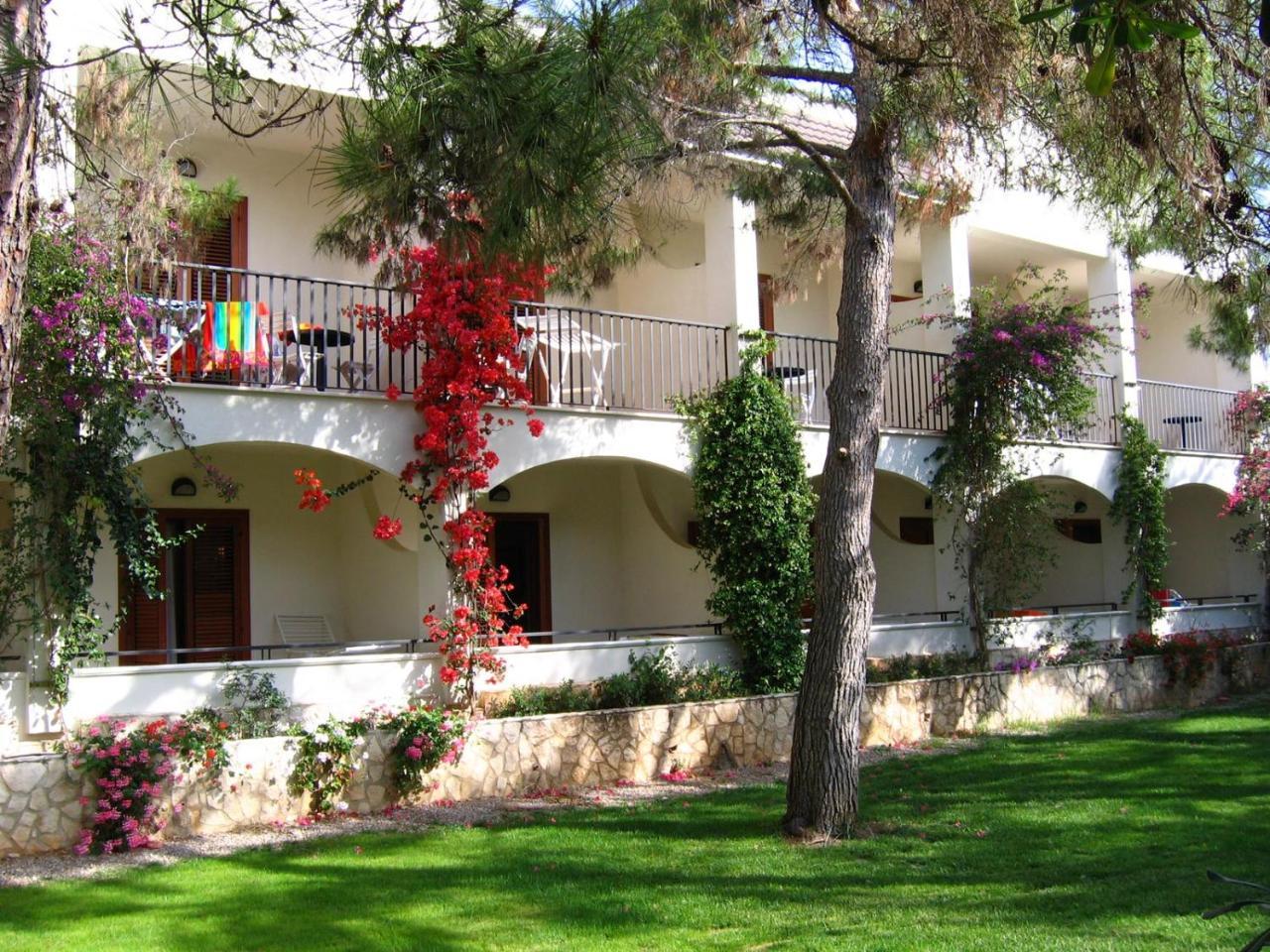 Hotel Gabbiano Beach Vieste Kültér fotó