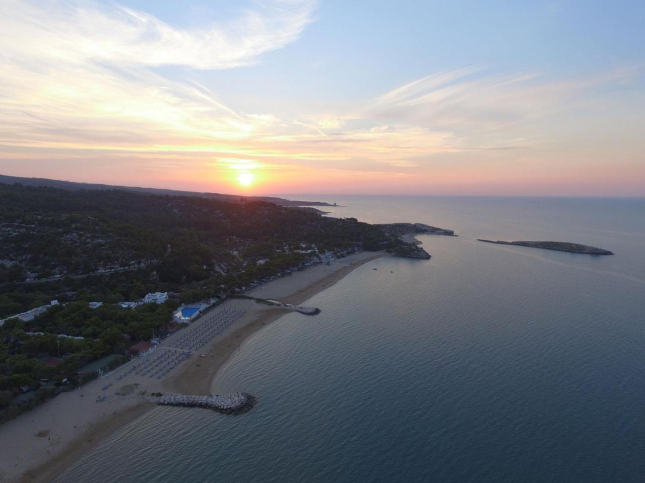 Hotel Gabbiano Beach Vieste Kültér fotó